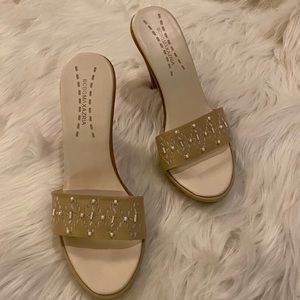 BCBG MAX AZARIA High Heels